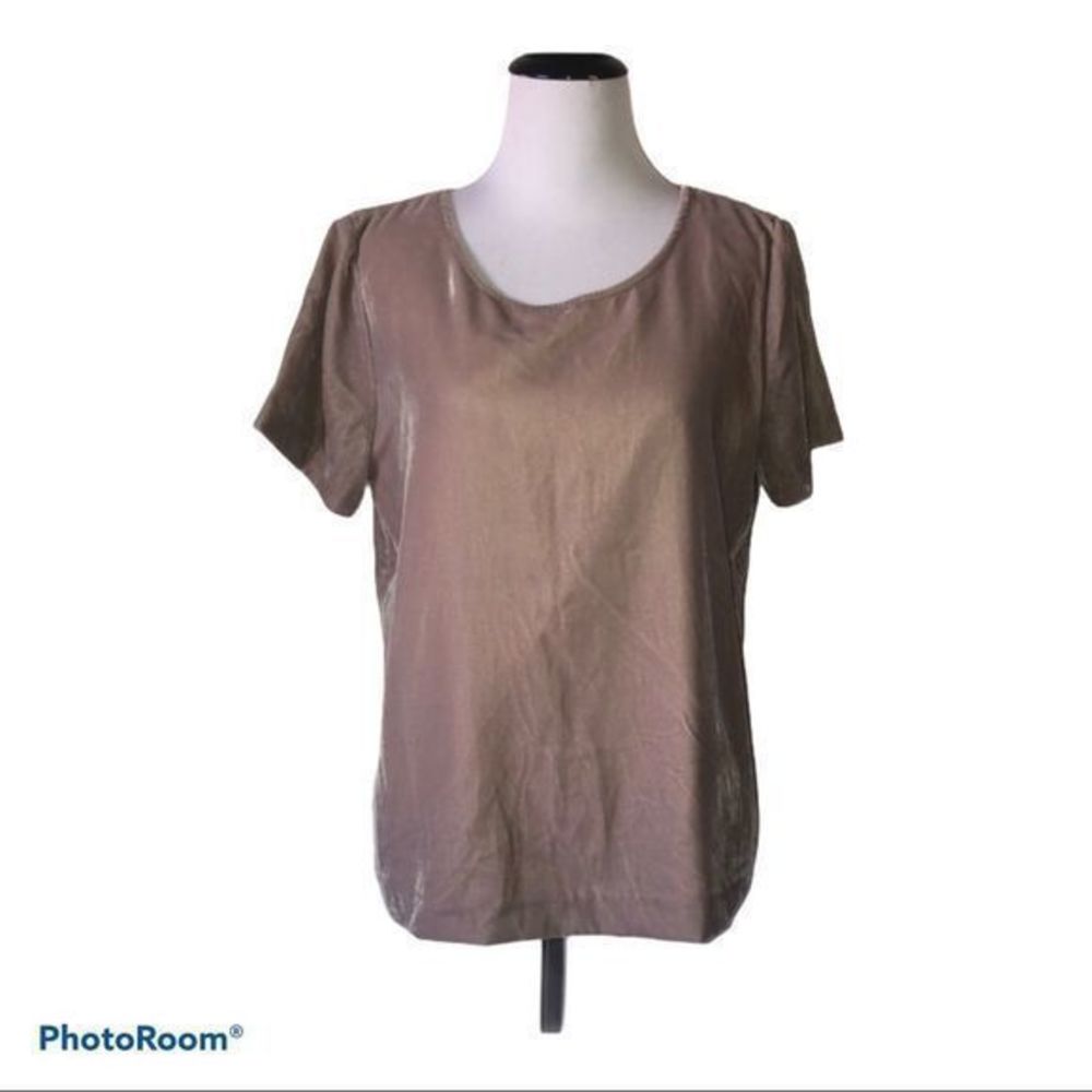 J Crew women’s small velvet short sleeve blouse